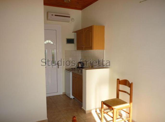 Erietta Studios Svoronata Zimmer foto